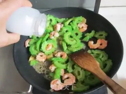 Make Shrimp and bitter melon step 6