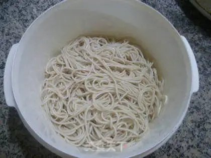 Make The cucumbers mixed with flour step 5