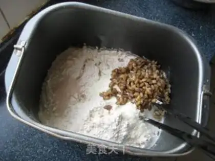 Make Puffed bread step 1