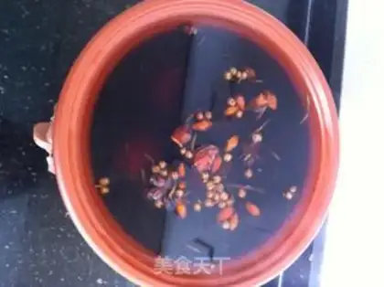 Make Five spicy tea eggs step 6
