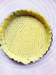 Make The fruit pie step 6