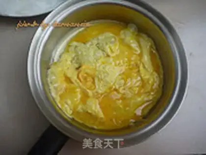 Make Eggs and pickles step 1