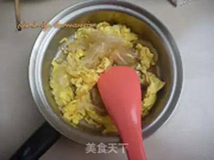 Make Eggs and pickles step 3