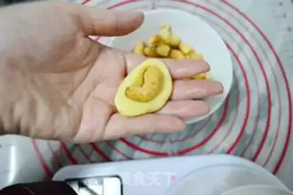 Make Pumpkin step 7