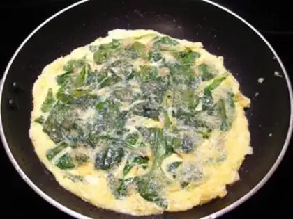 Make Spinach omelet step 6