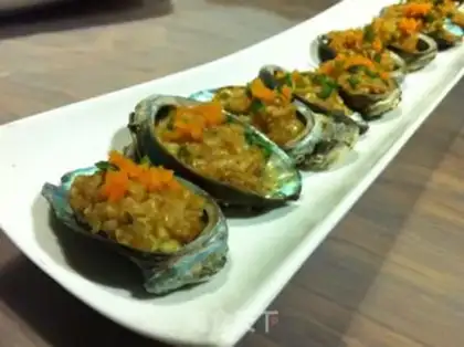 Make Garlic abalone step 12