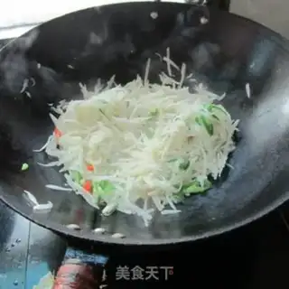 Make Fish with white radish step 3