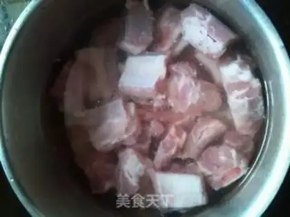 Make Soy sauce and ribs step 1