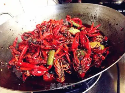 Make Spicy lobster step 14