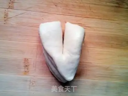 Make Heart-shaped coconut bread step 9