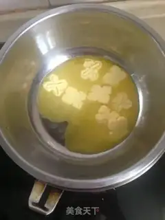 Make Sweet panda cookies step 1