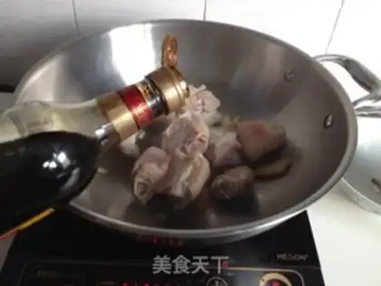 Make Peanut pig hoof step 3
