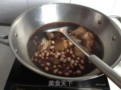 Make Peanut pig hoof step 6