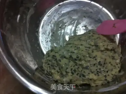 Make Black sesame pancakes step 1