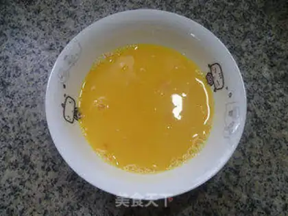 Make Watermelon skind eggs step 2