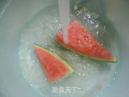 Make Watermelon skind eggs step 3