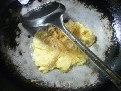 Make Watermelon skind eggs step 5
