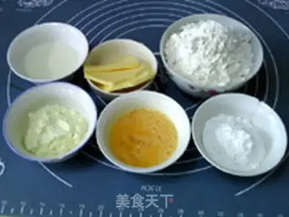 Make Milk crackers step 0