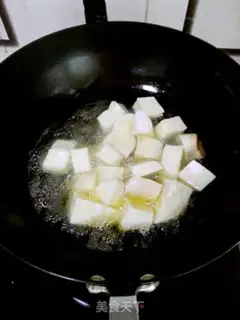 Make Three chickens with sauce step 3