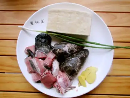 Make Black fish tofu soup step 0
