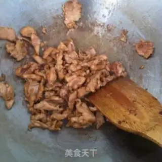 Make Celery fried meat step 3
