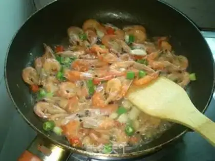 Make Spicy shrimp step 3
