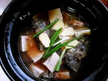 Make Black fish tofu soup step 6