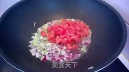 Make Tomato egg fried rice step 3
