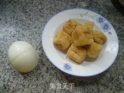 Make White onion fried tofu step 0