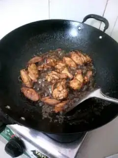 Make Coke chicken wings step 6