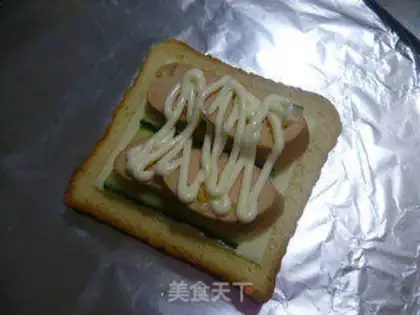 Make A simple sandwich step 4