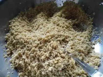 Make Peanut and pork step 1