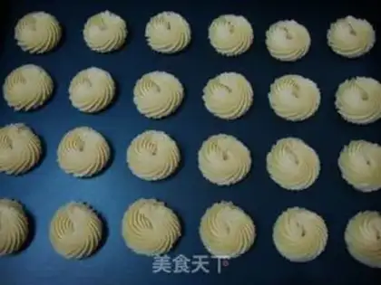 Make Sniffy cookies step 7