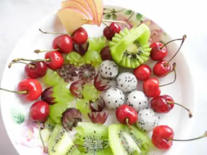 Make Five-colour fruit cream cake step 17