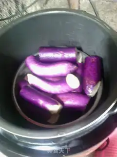 Make Garlic hand tore eggplant step 1