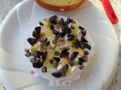 Make Birthday cream cake step 1
