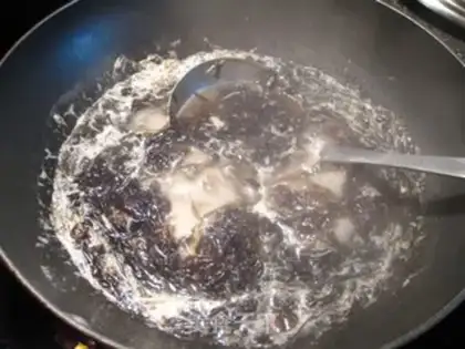Make Veal shrimp dry purple soup step 5