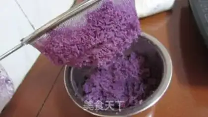Make Spaghetti-shaped bread step 0