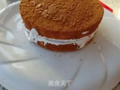 Make Birthday cream cake step 3