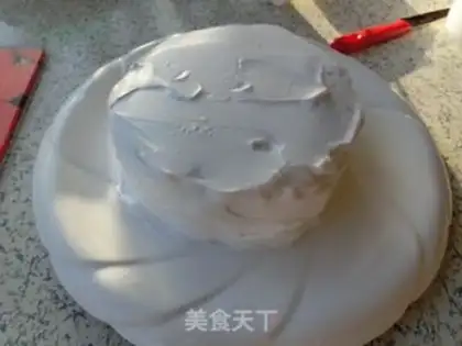 Make Birthday cream cake step 4