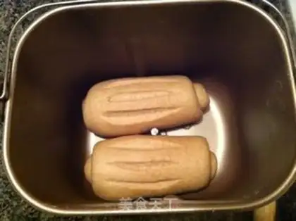 Make All wheat red sugar bread step 8