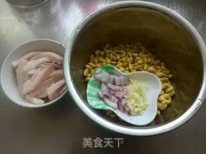 Make Garlic pig-skined beans step 0