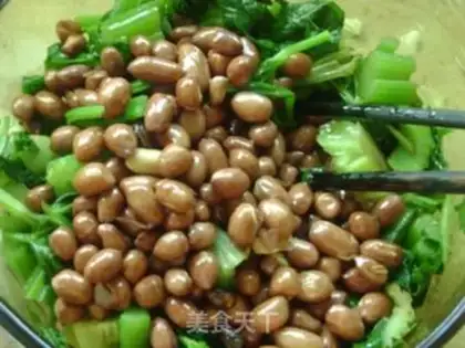 Make Celery with peanuts step 6