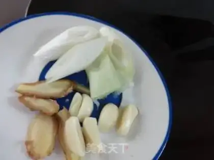 Make Golden needles and pig hoofs step 5