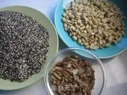 Make Henan nut oil tea step 2