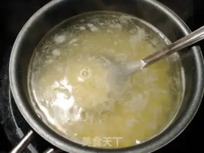 Make Beef sauce and vegetable husk powder step 2