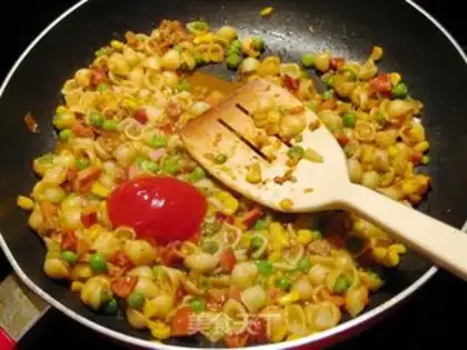 Make Beef sauce and vegetable husk powder step 6