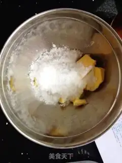 Make Onion cookies step 1
