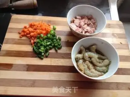 Make Shrimp bacon rice step 1