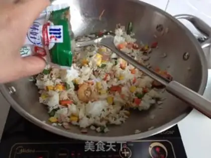 Make Shrimp bacon rice step 6
